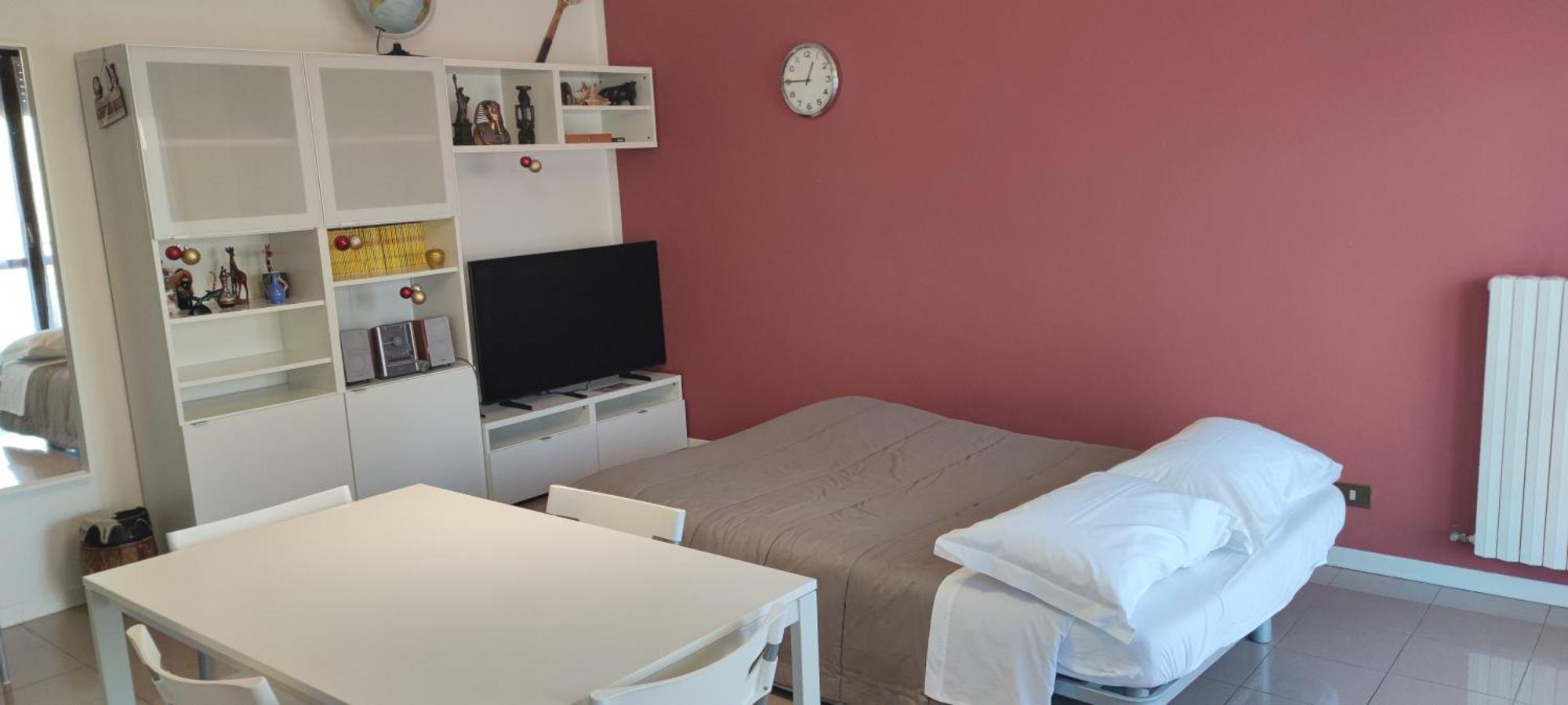 Alby'S Apartment, Nella Motor Valley Con Parcheggio Privato ฟอร์มิจิเน ภายนอก รูปภาพ